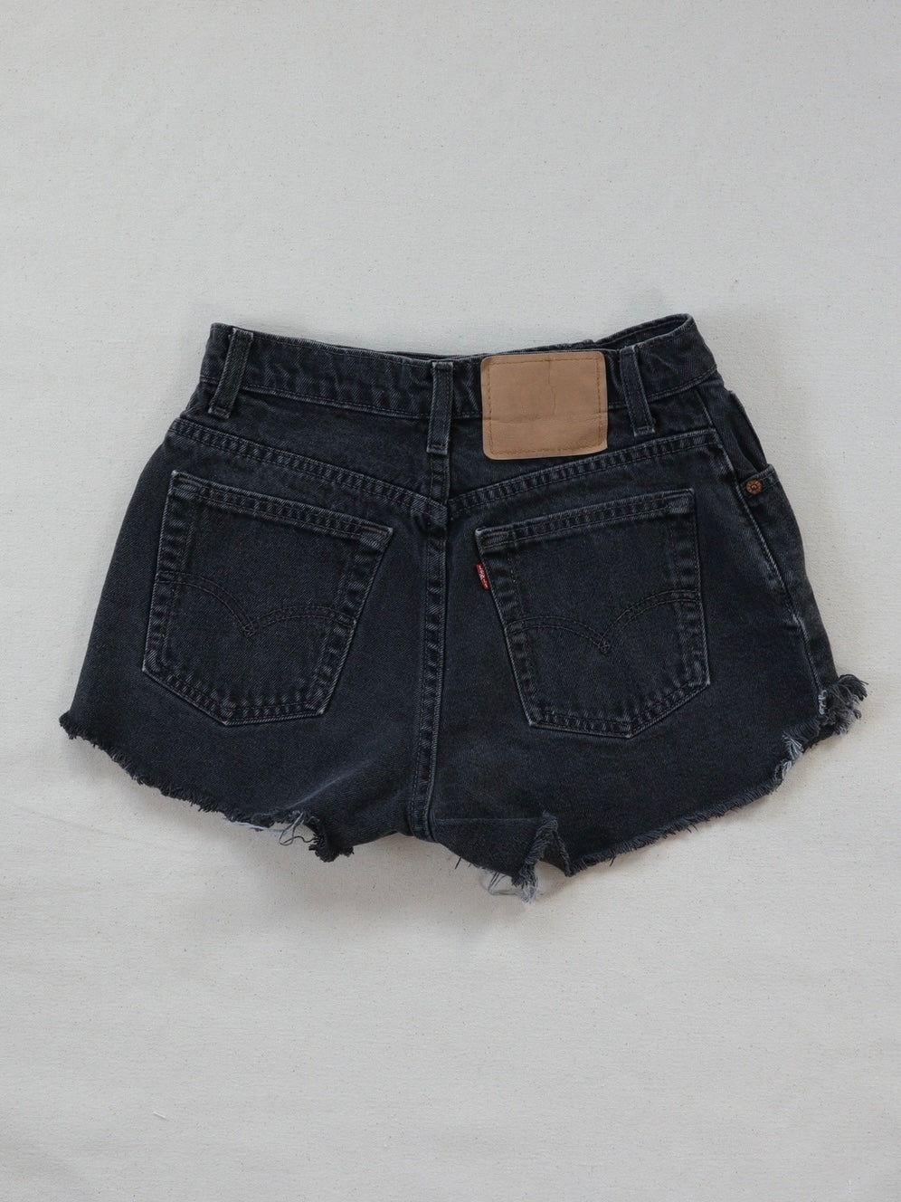Vintage Levi's® 550 Shorts Black 26"